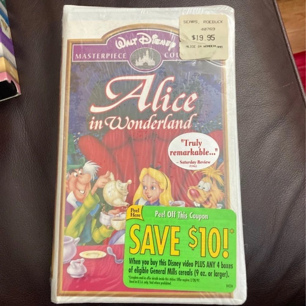 Disney Alice in Wonderland VHS Tape